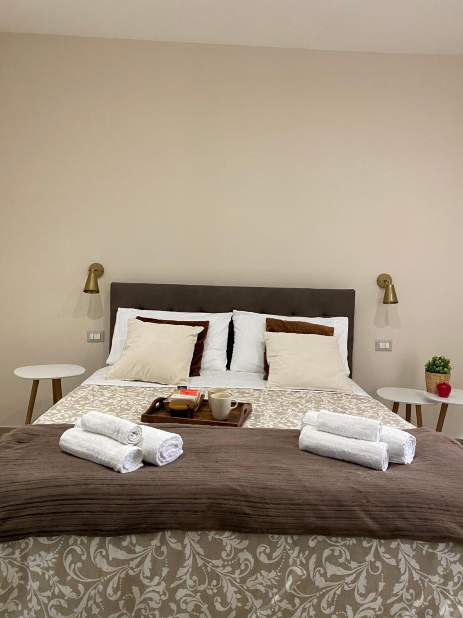 סלרנו All'Imbrunire Exlusive Apartment מראה חיצוני תמונה
