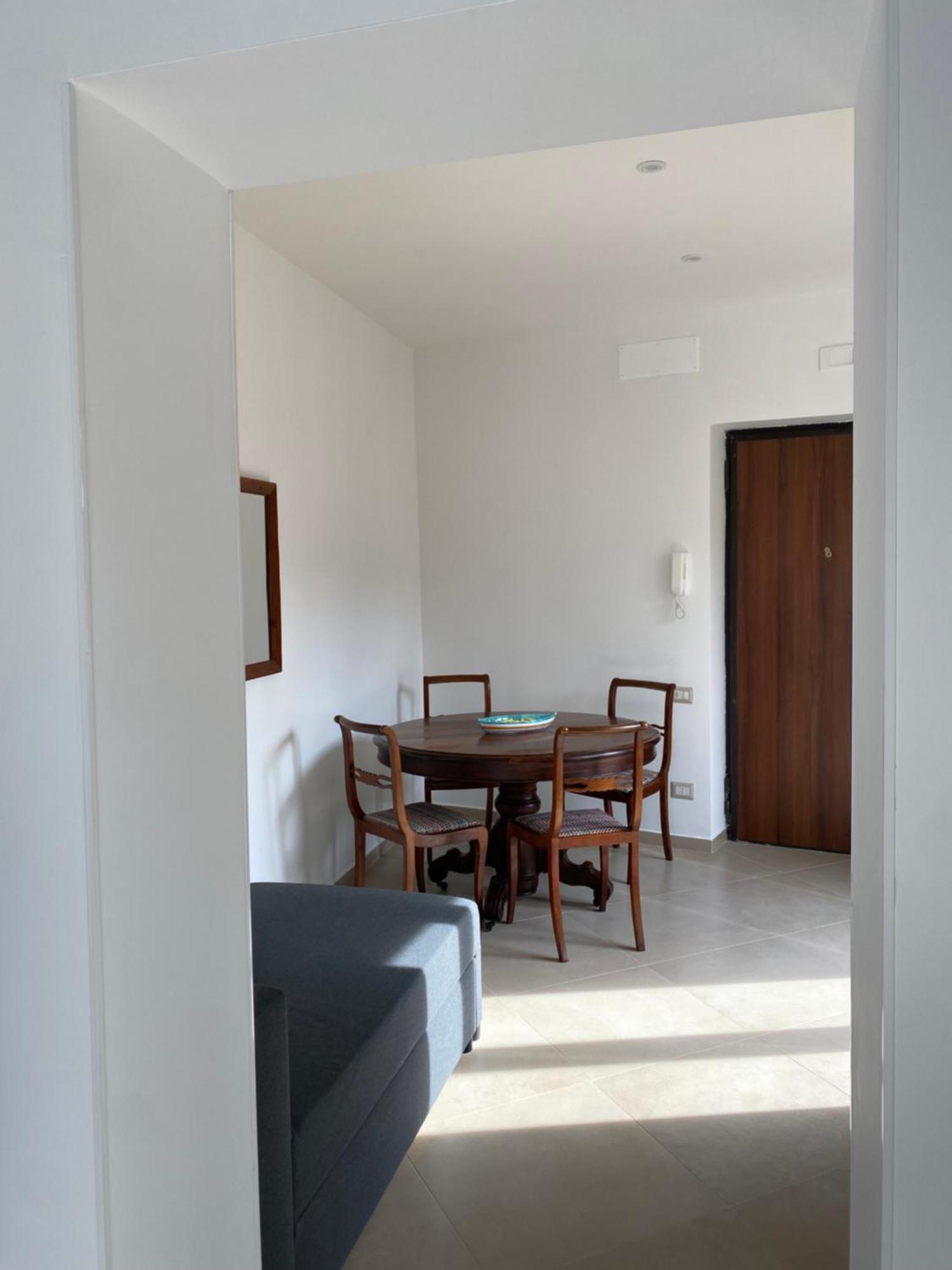 סלרנו All'Imbrunire Exlusive Apartment מראה חיצוני תמונה